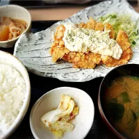 チキン南蛮定食 ¥1,100|Blue Moon Caféさん