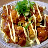 唐揚げ丼|ヒヨリ飯さん