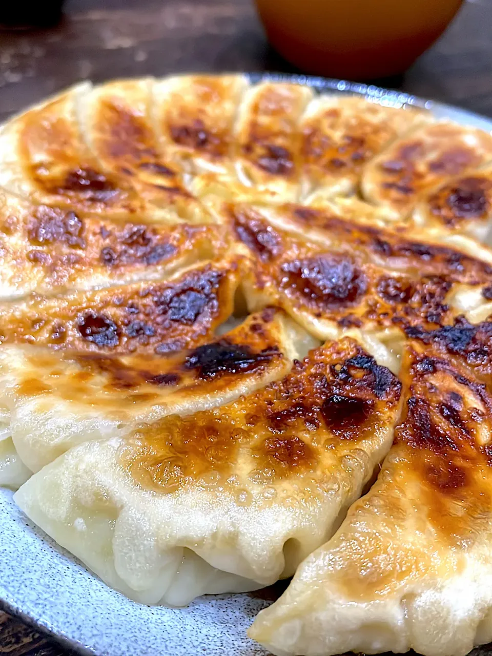 おっさんご飯　手ゴネ餃子🥟|ひげおやじさん