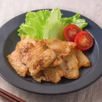 【下味冷凍】やわらか豚バラ肉のみそ焼き ～豚バラ肉のみそヨーグルト漬けアレンジ～|マルコメ キッチンさん