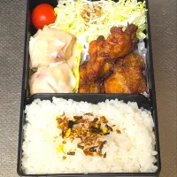 鶏唐揚げと焼売弁当|黒川克博さん