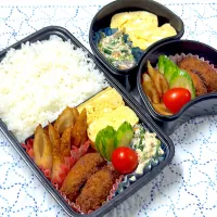 ミンチコロッケ弁当| アッキーさん