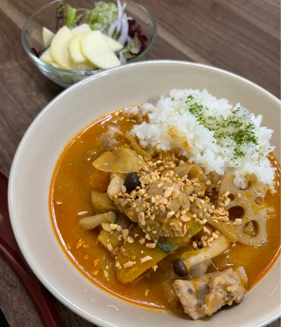 子供と一緒に野菜たっぷりマサマンカレー|ゆりちさん