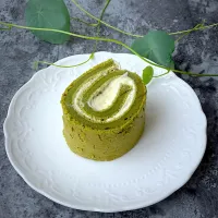 Matcha roll cake |12Dragonさん