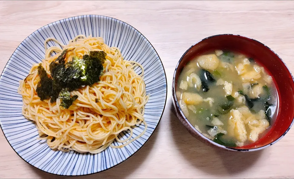 2024 1130　明太子まぜそうめん　ほうれん草とわかめ、油揚げのお味噌汁|いもこ。さん