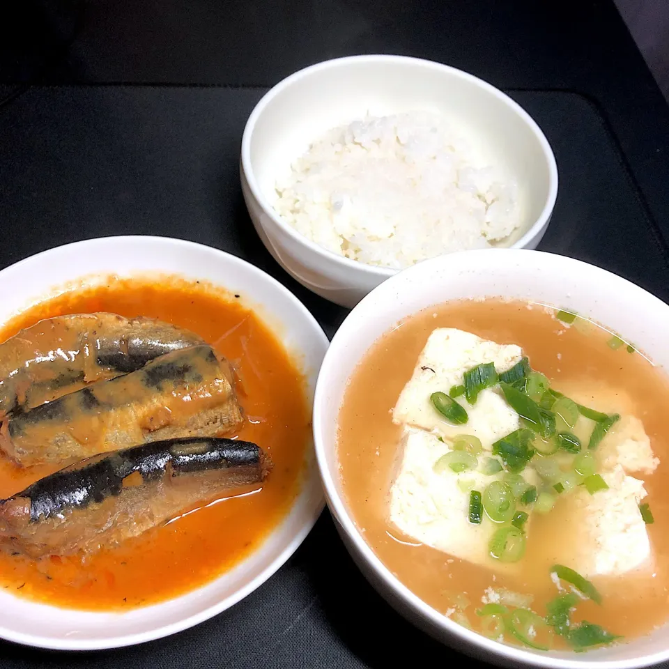 19:32 いわしの味噌煮🍚お豆腐味噌汁|へれ子さん