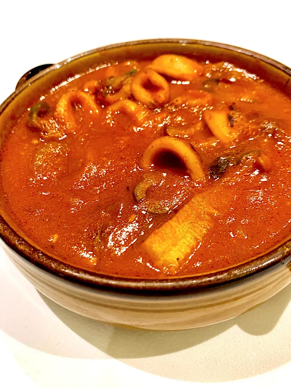 Saucy Calamari Stewed with Tomatoes|gonbenさん