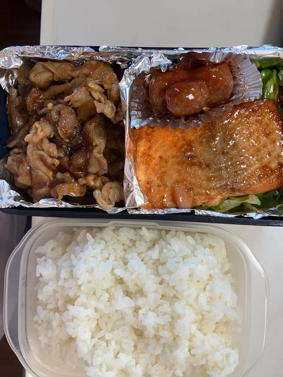 肉と魚弁当🍱|あーやーさん