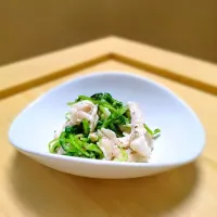 鶏ささみと豆苗のデリ風サラダ🥗|森のごはん屋さんさん