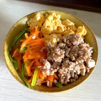 三食丼|なつこさん