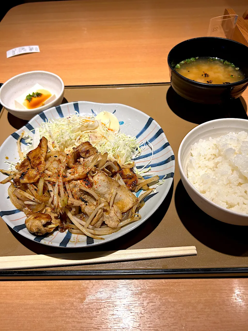 広島市内でランチ🥩|すかラインさん