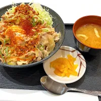 甲州豚味噌丼|Hideyuki Takadaさん