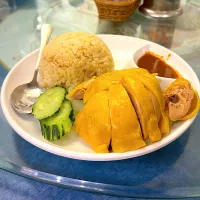 Hainanese chicken with rice|skyblueさん