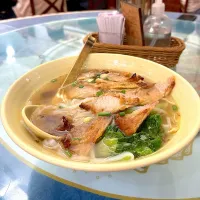 Thai style clear soup noodles with pork neck| skyblueさん