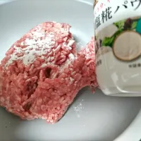 ミートローフを作る前のお肉の下味|vege食堂さん