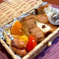 短時間で食べられるお弁当🍞　　　　　　　　　　　お昼を食べている時間がなさそうだけど　　　　　とりあえず栄養はとって欲しい*\(^o^)/*|mokoさん