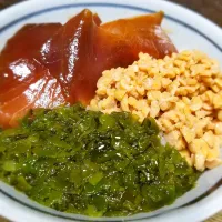 パパ作👨マグロめかぶ納豆丼|ぱんだのままんさん