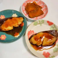 ぶりの照り焼きとカボチャの煮もの|waiwaiさん