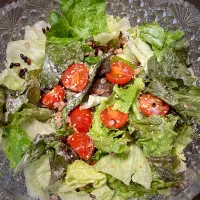 キヌアと雑穀のサラダ