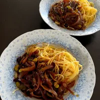 塩糀パウダー黒カレー🍛パスタ🍝| henryさん