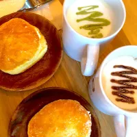 モクヨンビルのカフェモカ☕️とクリームドーナツ🍩|ミッチーさん