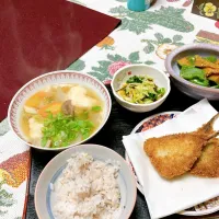 grandmaの晩ごはん☆ 今夜は山の芋をもらったので温かいお味噌汁と和え物で頂きます|kaoriさん