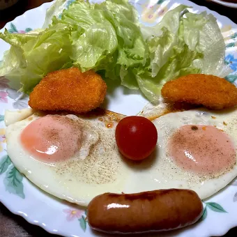 Snapdishの人気料理写真:目玉焼き