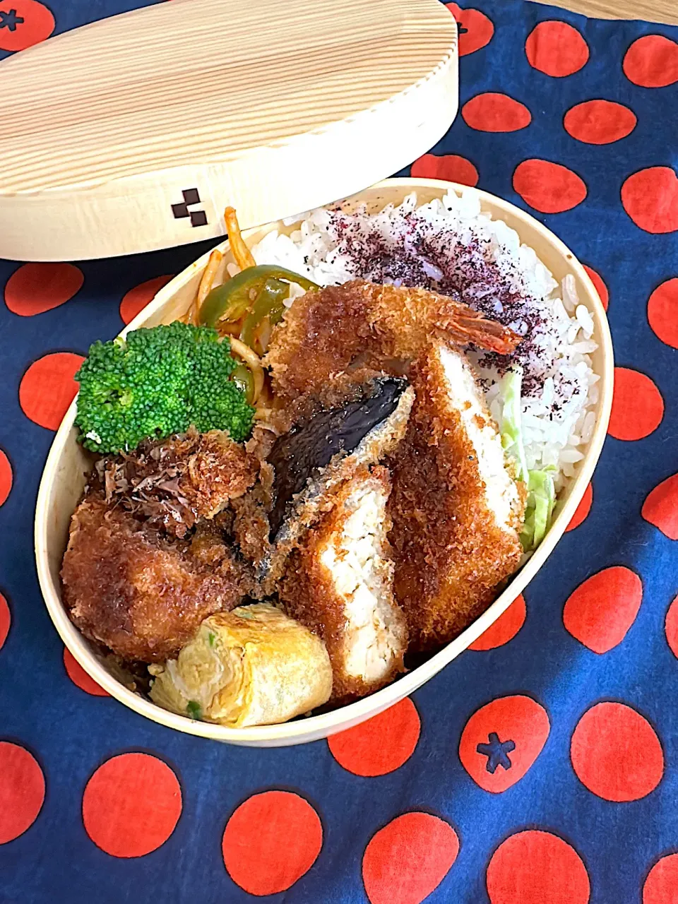 2024.12.9揚げ物弁当🍱😋𖤣𖥧𖥣｡𖥧𖧧|mari-pさん