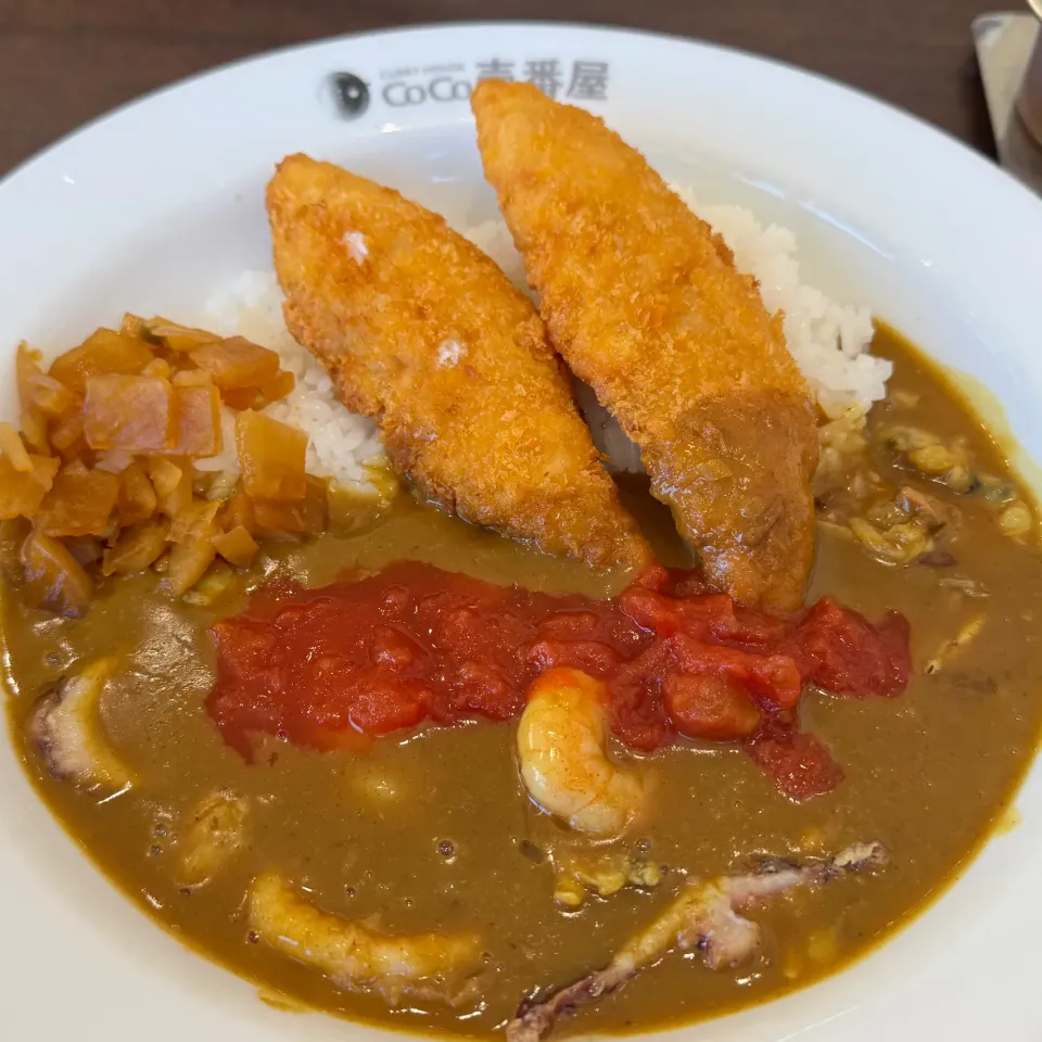 CoCo壱カレー海の幸　トマト　お魚フライトッピング|ゆっきーさん