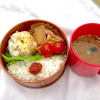 はんぺんのツナマヨチーズ焼きと大根のバター醤油炒め弁当|ゆっきーさん