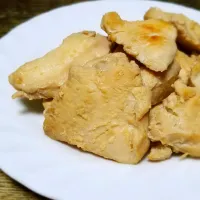 パパ焼き👨鶏胸肉のにんにく醤油漬け|ぱんだのままんさん