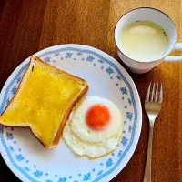 くまの子ウーフの朝ごはん|つわぶきさん