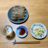 焼き餃子とポテサラ|ちゃみこさん