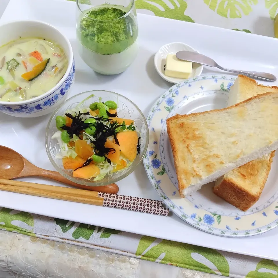 今日のlunchです✨|rikako♪。.:＊さん