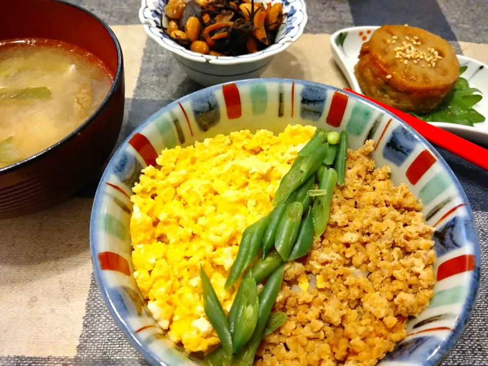 424.12/11
本日の昼のお弁当😋|micoさん