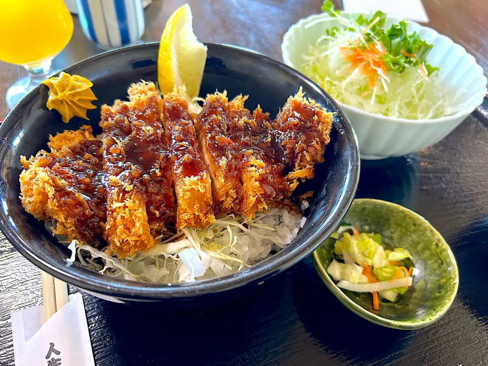 福島のタレカツ丼|𝕞𝕚𝕜𝕦さん