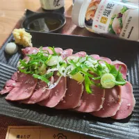 パパ氏さんの料理 タン刺し|ナオミさん