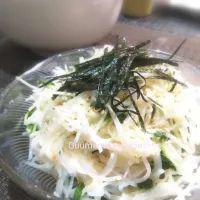 にんにく白だし味噌ドレッシング♡W大根サラダ|Guuママさん