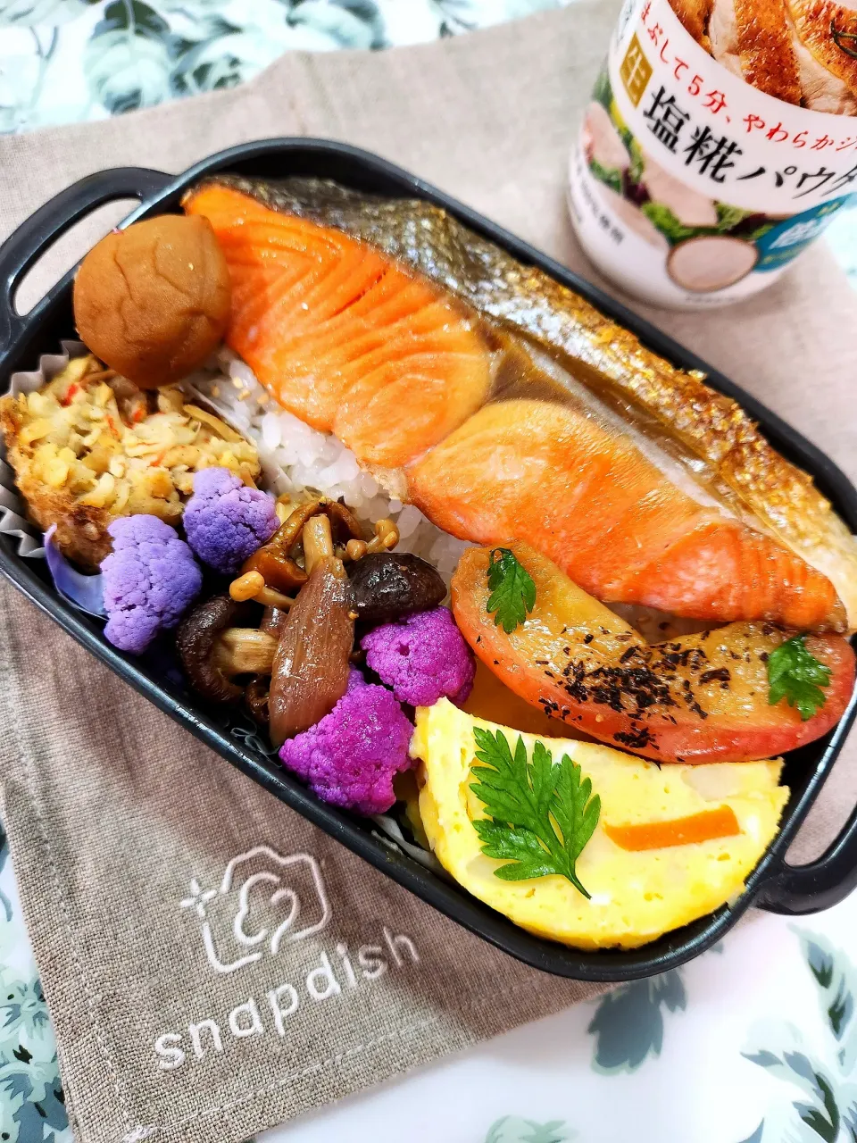 🔷🐟紅鮭弁当🍱🔷|@きなこさん