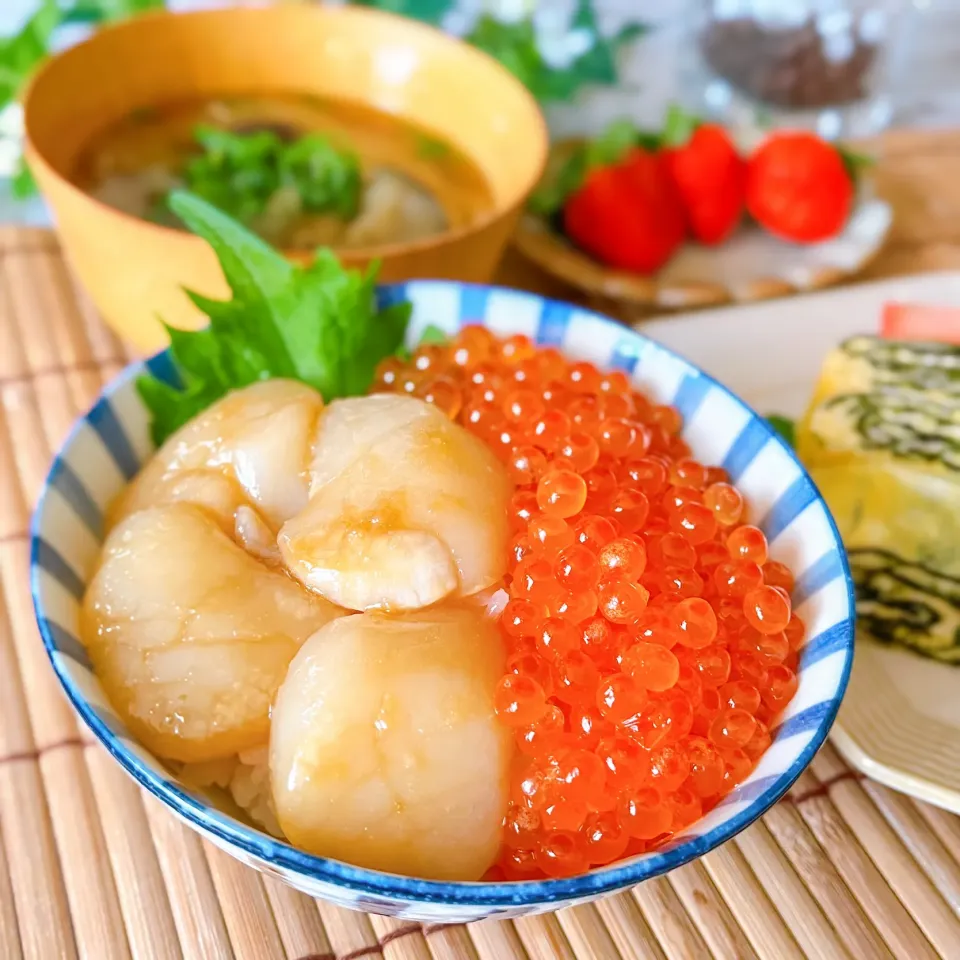 ホタテいくら丼|ハマーさん