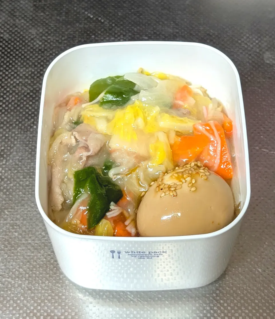 中華丼弁当（煮卵付）|黒川克博さん