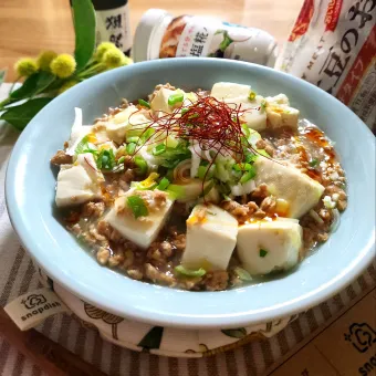 Snapdishの人気料理写真:とりあえず塩麹パウダー❗白麻婆豆腐😊大豆ミートで💕