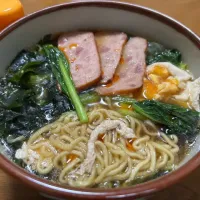 マルちゃん正麺🍜、醤油味❗️（＾ν＾）✨|サソリさん