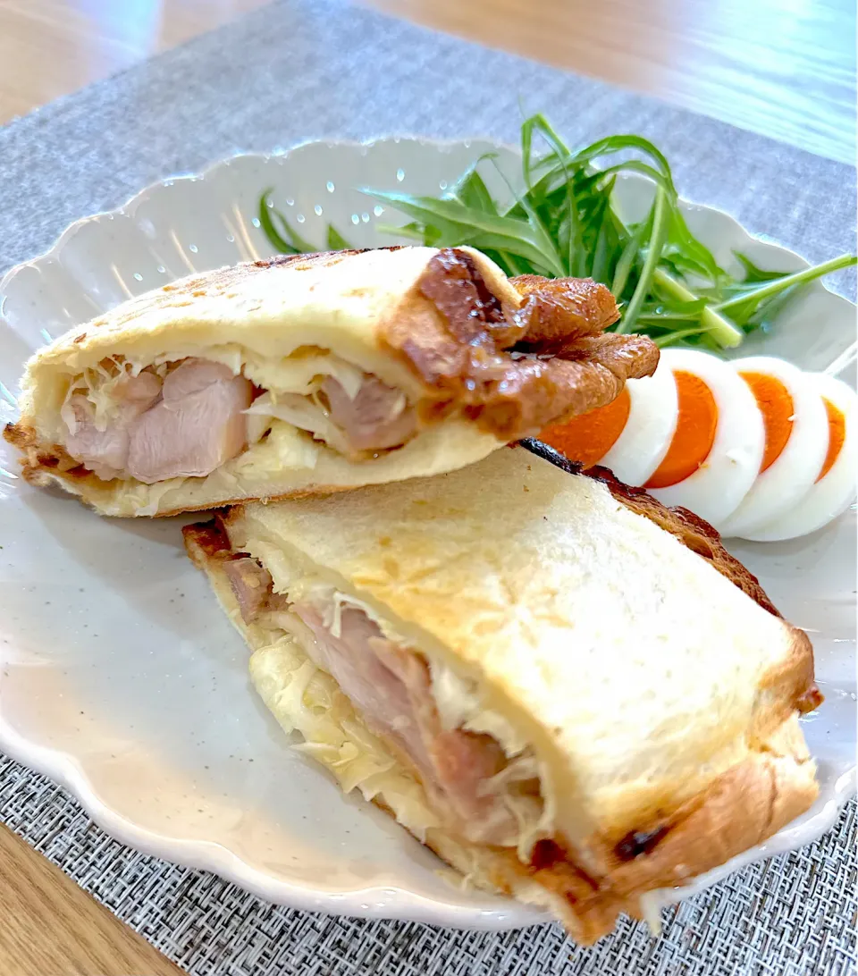 照り焼きチキン ホットサンド🥪|akkaさん