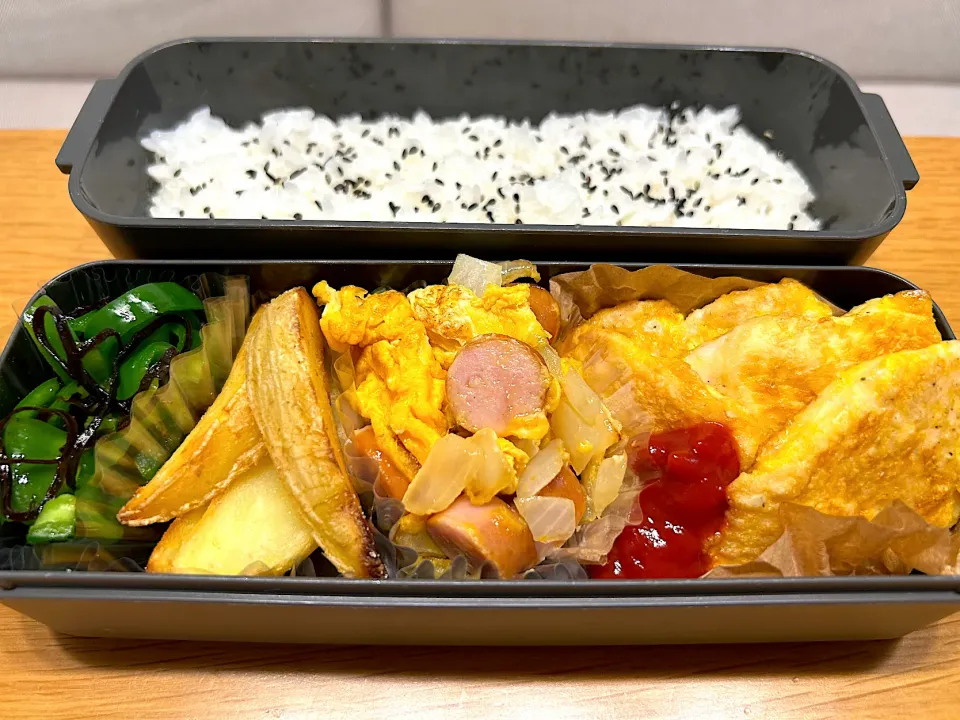 息子のお弁当〈12月〉|かおりさん