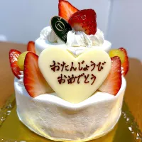 お誕生日ケーキ🎂|かおりさん