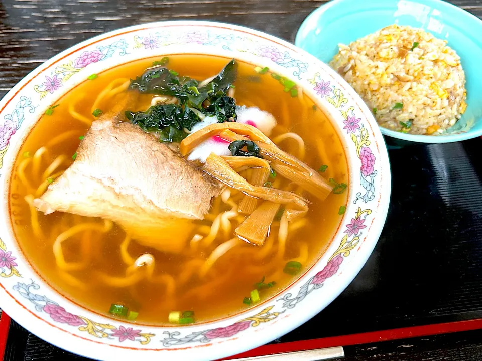 『ハトヤ食堂分店』ラーメン&ミニチャーハン|Miyaさん