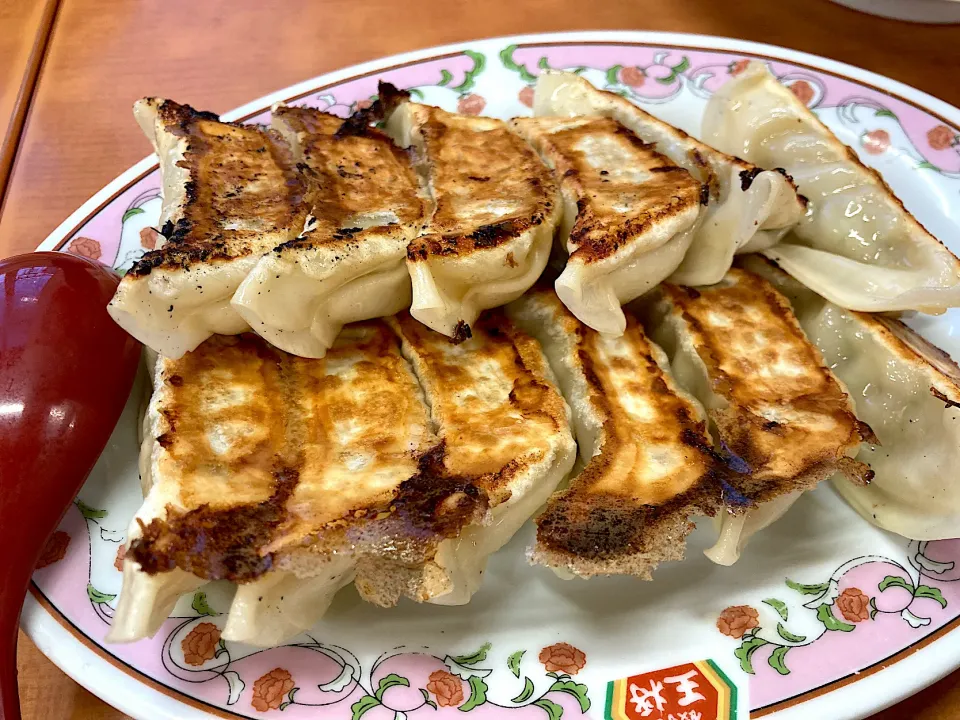 餃子の王将の餃子|はっちぃさん