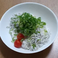 釜揚げしらす丼| ナナさん