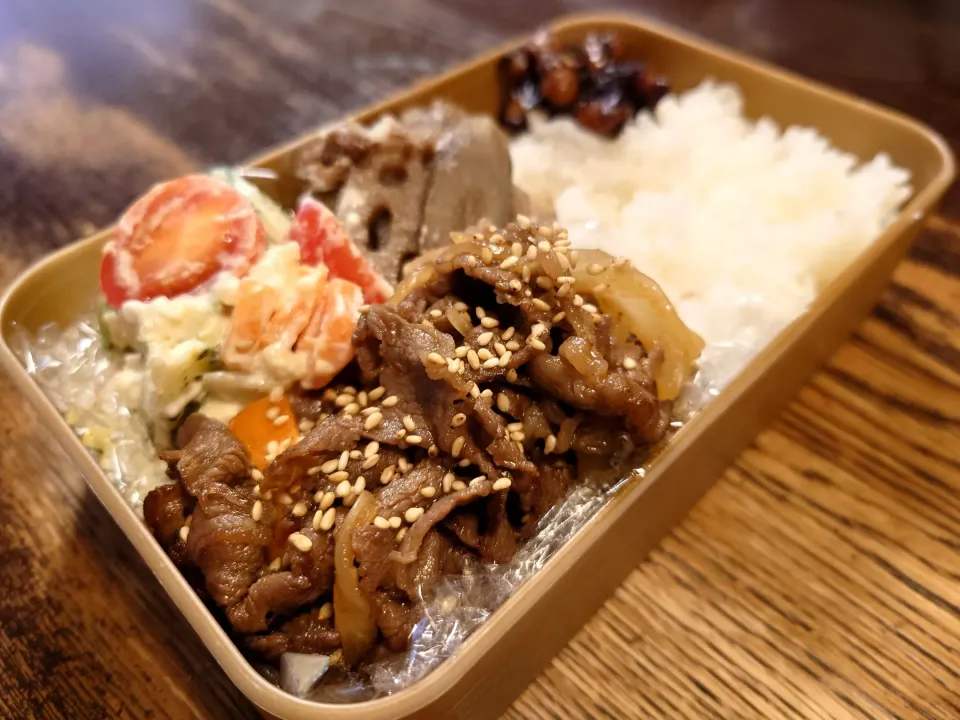 焼肉弁当(*^^*)|しーPaPaさん